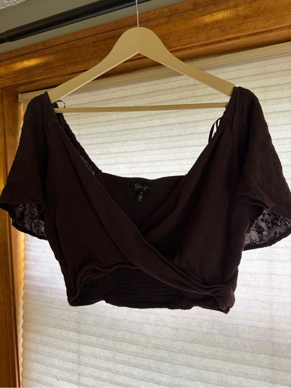 Jessica Simpson Chocolate Brown Cropped Wrap Top xl 0141